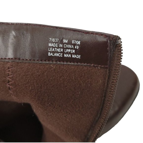 Clarks Leather Buckle Strap Ankle Boots 9 Side Zip Bootie Brown Block Heel 71037 - Picture 8 of 11